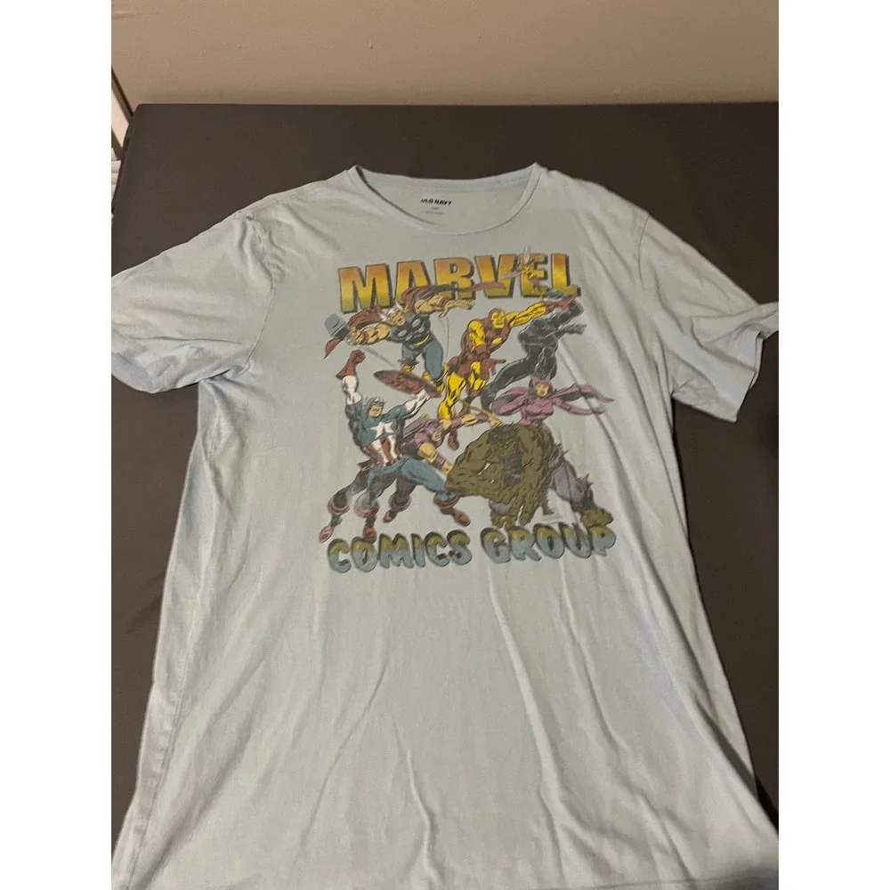 Old Navy Marvel Comics Group Graphic Tee Mens LT Large‎ Tall Blue Avengers Shirt